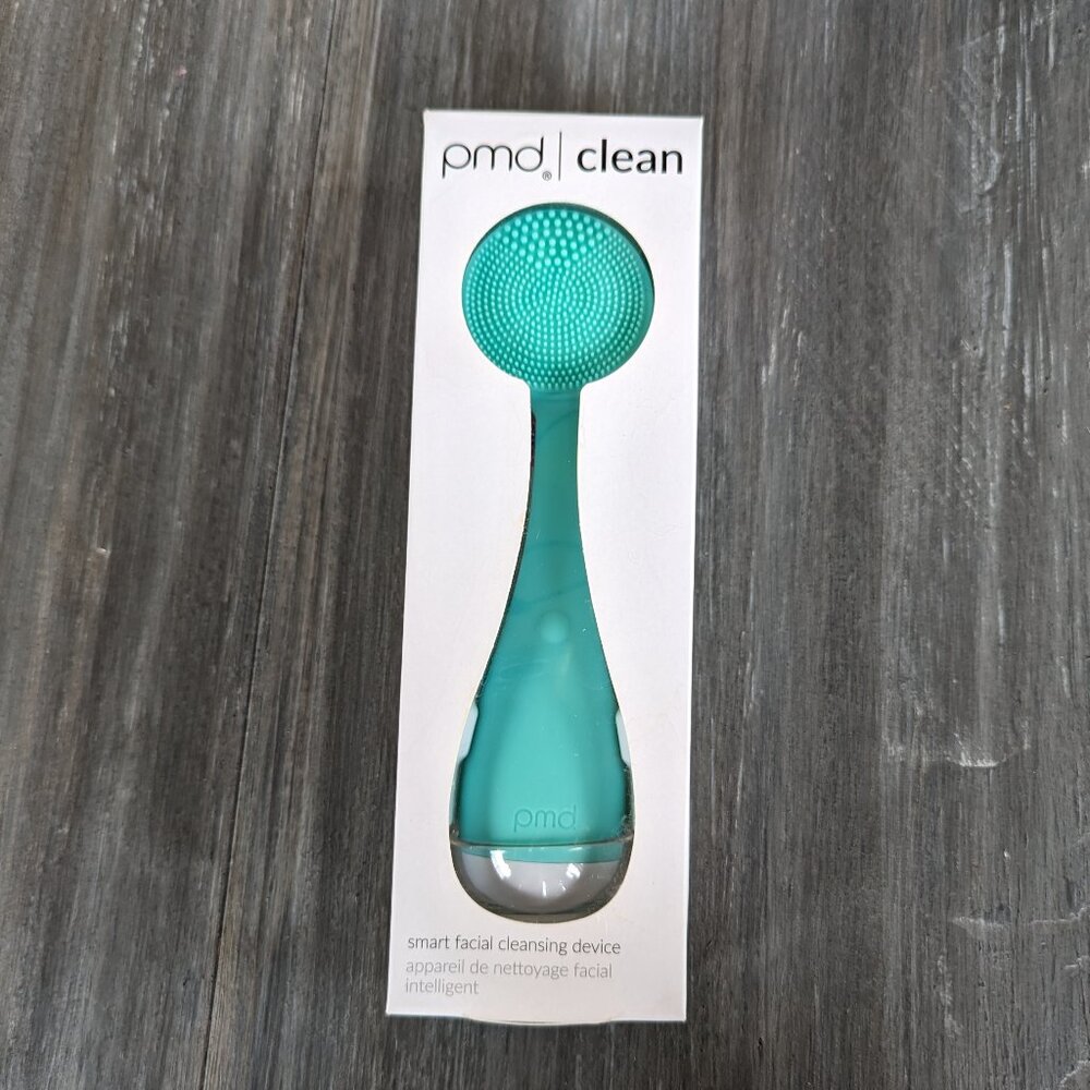 New in Box - pms smart facial cleansing device